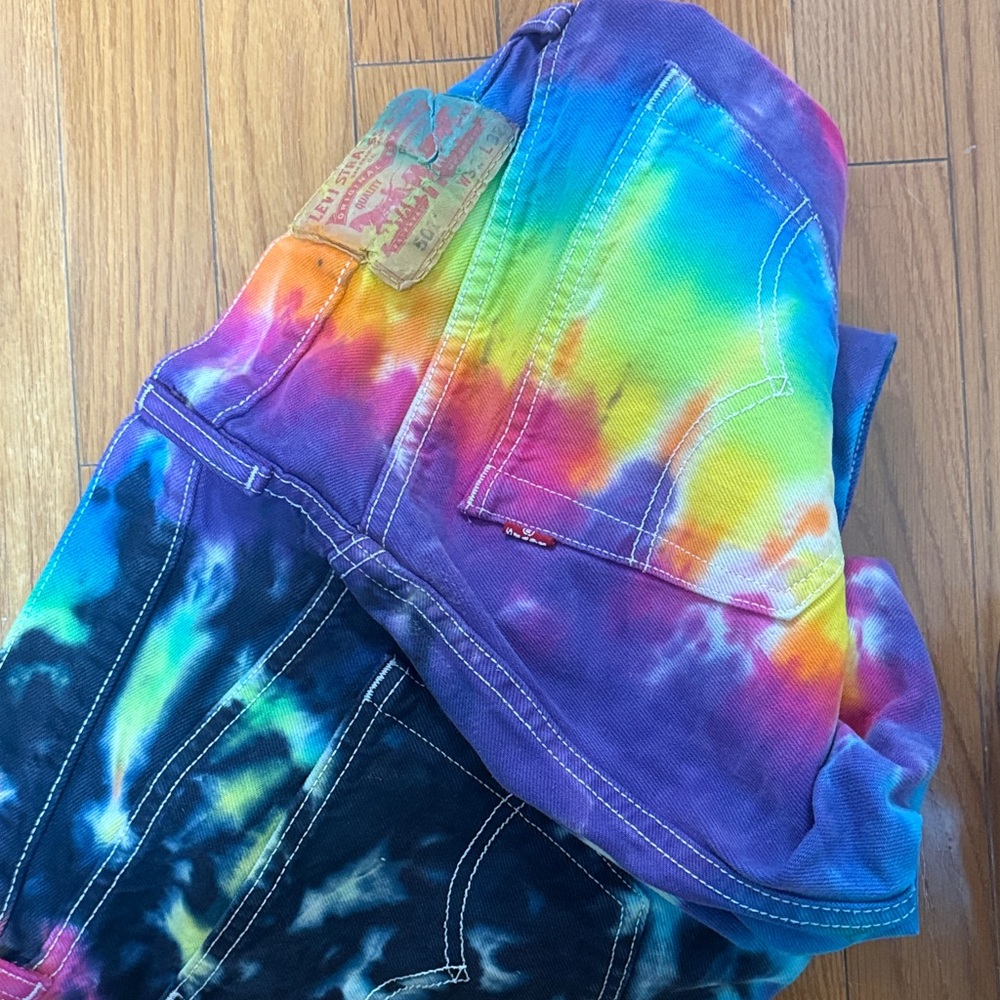 Colorful Tie-Dye vintage Levi Jeans
